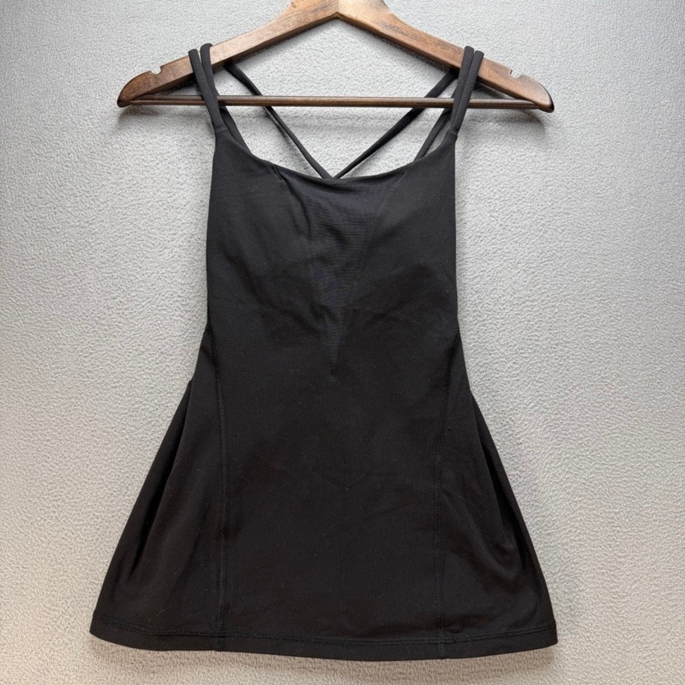 Lululemon Tank Top Pushing Limits Strappy Criss Cross Mesh Inset Black Size 4